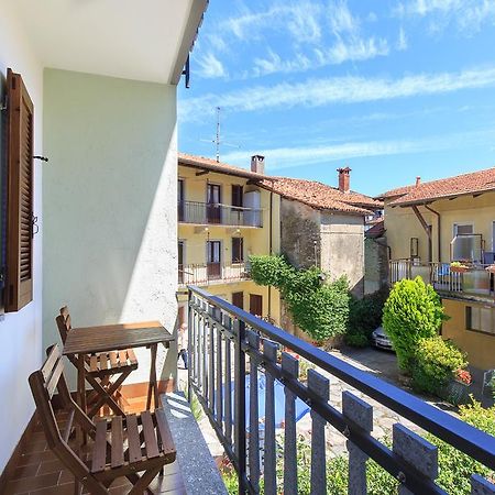 Casa Nico Magognino - Wifi Apartment Stresa Luaran gambar