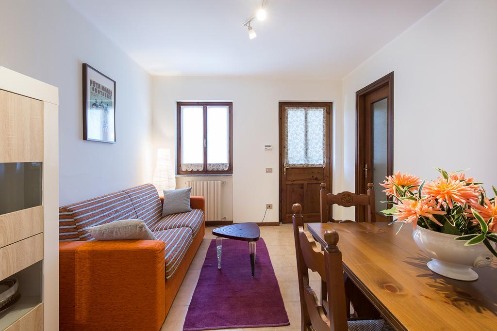 Casa Nico Magognino - Wifi Apartment Stresa Luaran gambar
