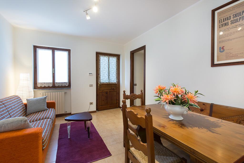 Casa Nico Magognino - Wifi Apartment Stresa Luaran gambar